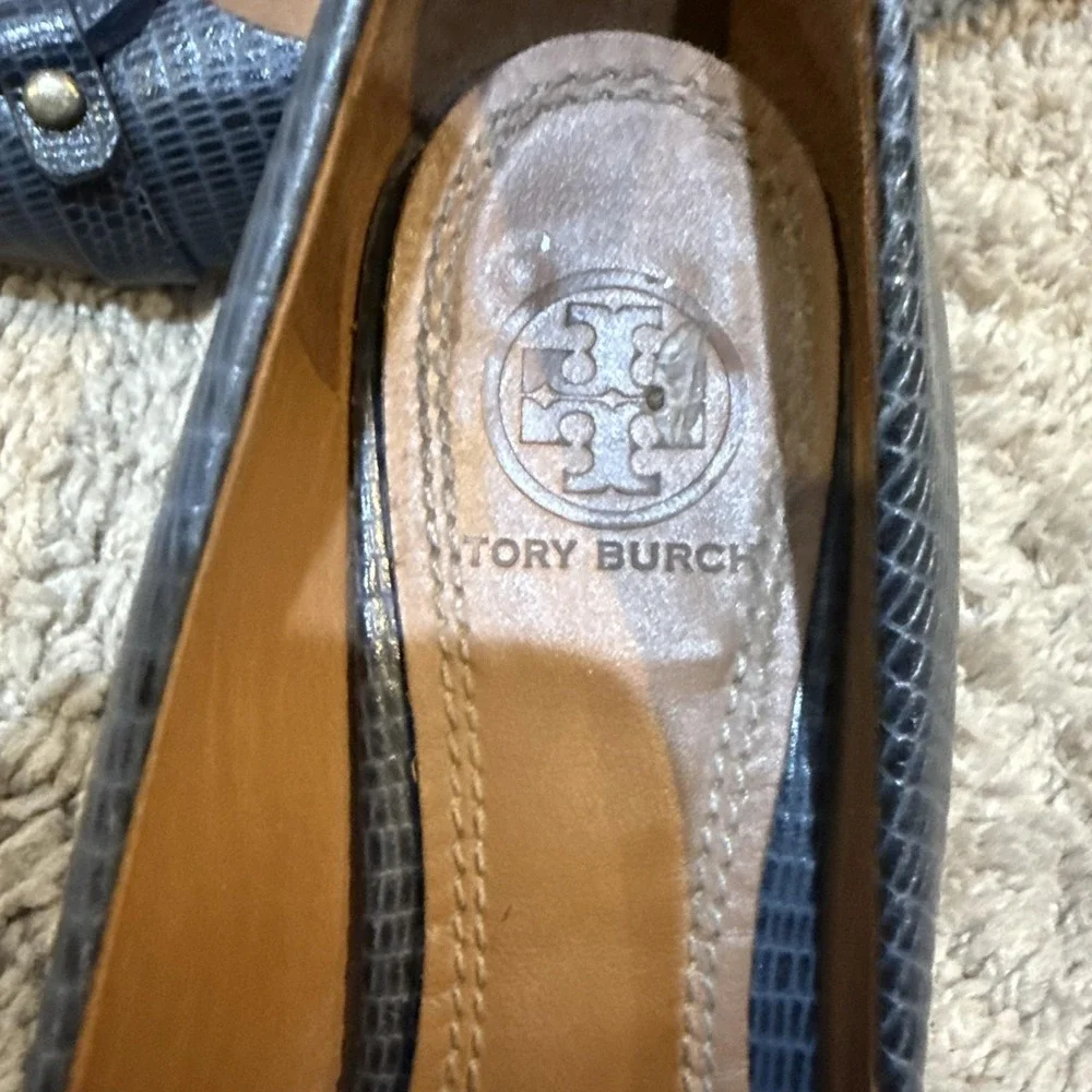 Tory Burch Shoes Womens Size 6.5 Blue Leather Wedge Peep Toe Logo Pumps